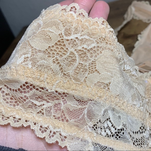 NWT Savage X Fenty Bralette - Light Creme - Picture 6 of 8